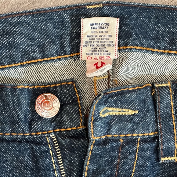 Slightly Used True Religion Jeans - Picture 5 of 10